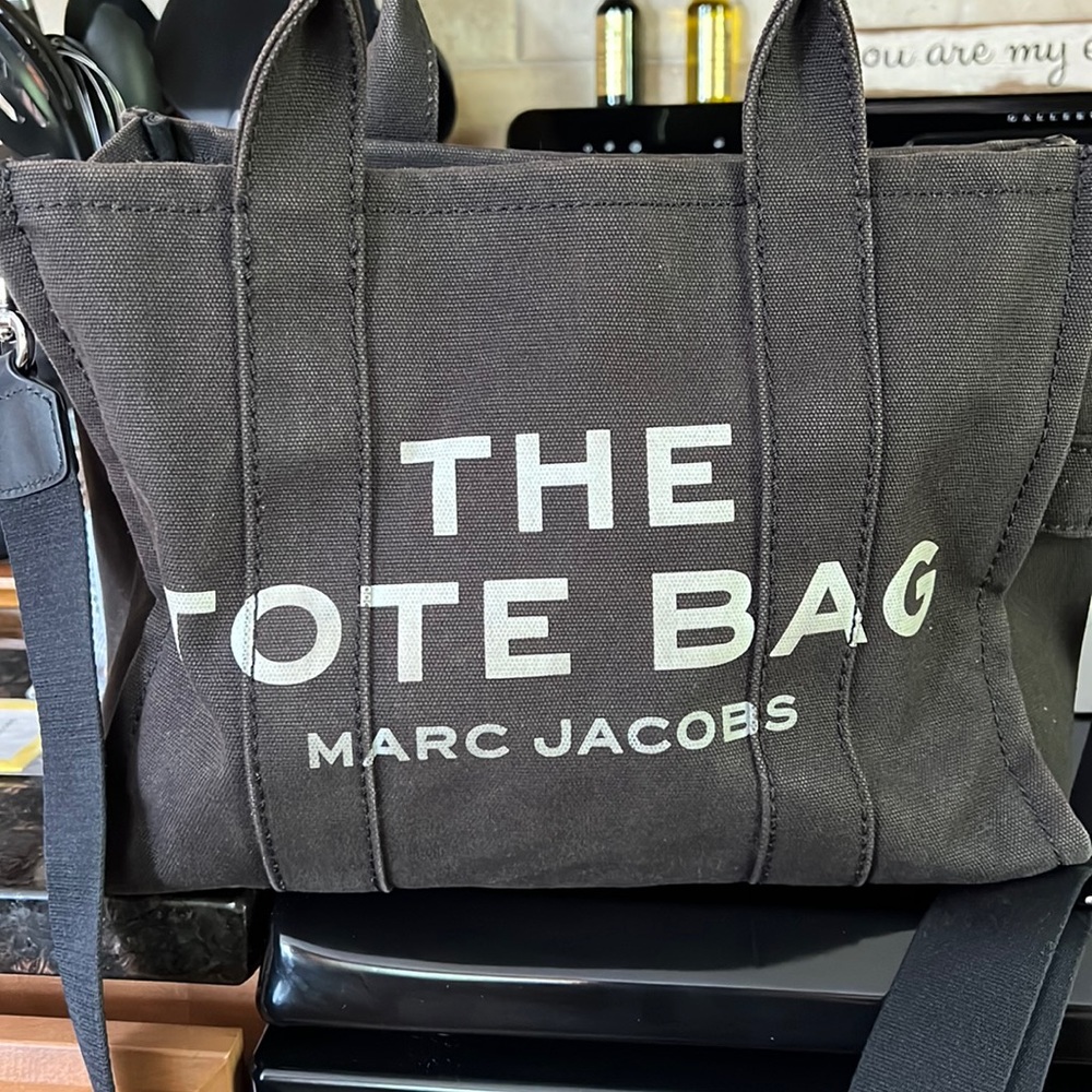 Marc Jacobs THE TOTE BAG - Traveler Medium